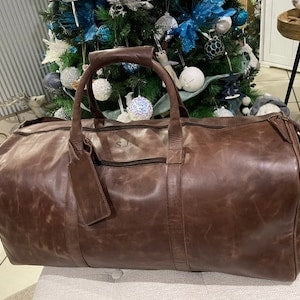 Full Grain Leather Duffel Bags, Monogrammed leather weekender bags, Leather overnight bags holdall Personalized Christmas weekend travel bag