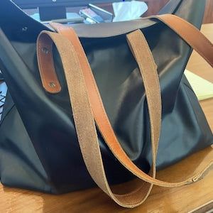 CANDICE added a photo of their purchase