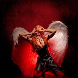 White Angel Wings Costume – Extra Large Angel Wings for Photoshoot & Cosplay