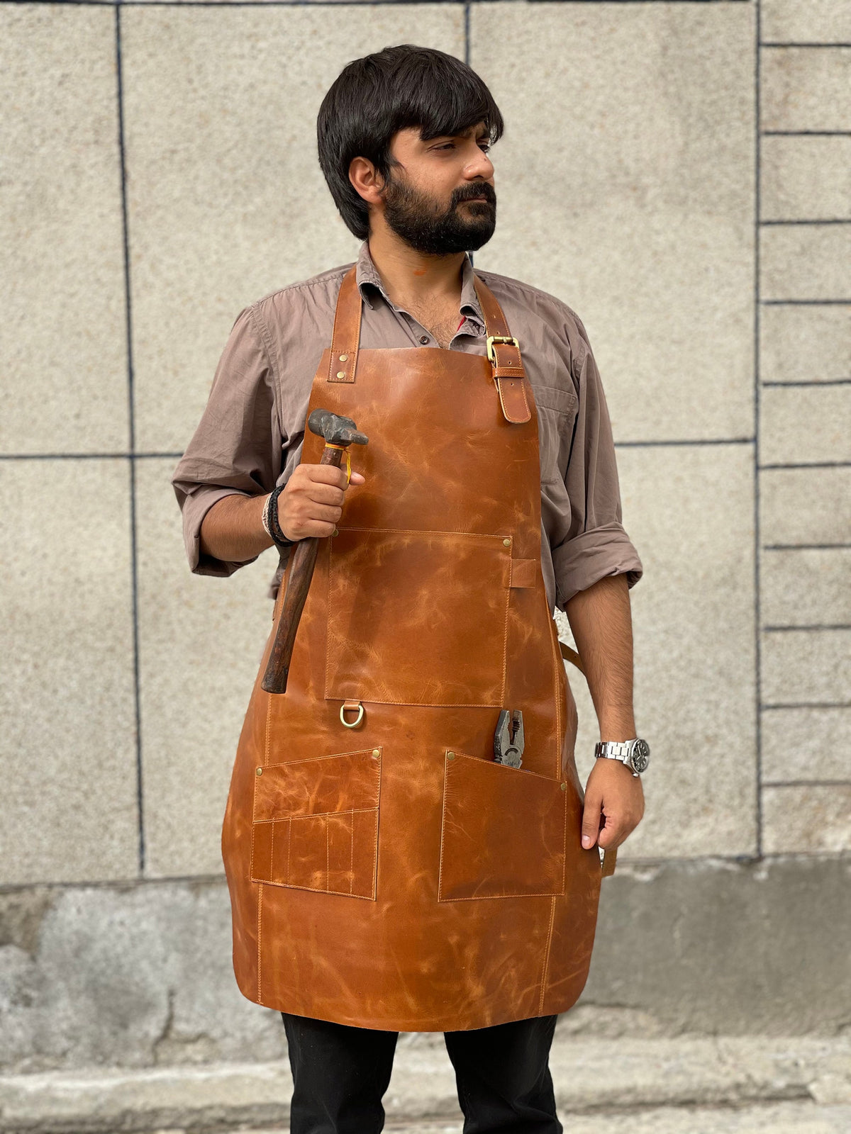 Genuine leather apron for men BBQ barbecue aprons chef kitchen apron Butcher apron Personalized Blacksmiths woodwork crafts work grilling image 4