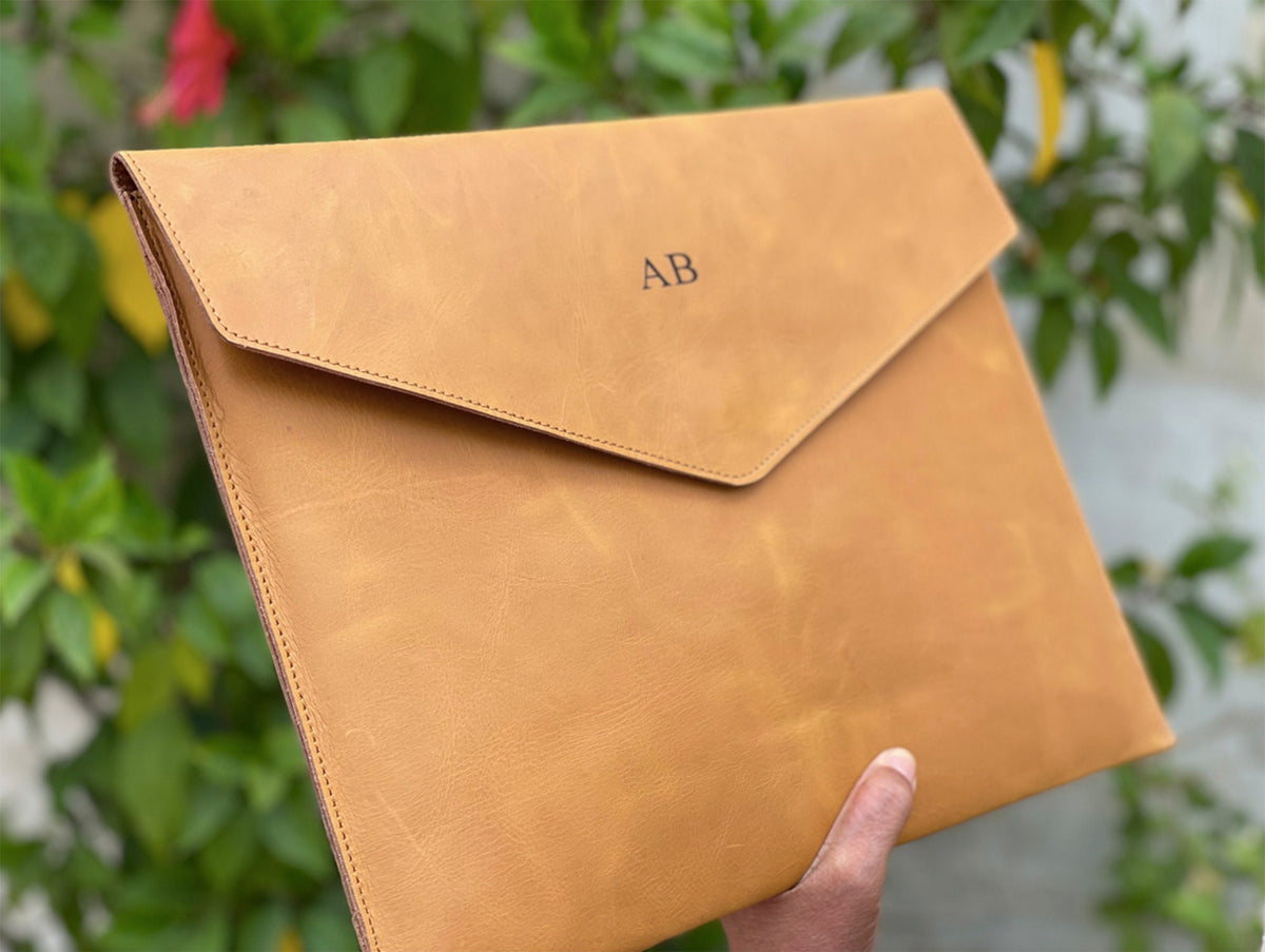 MacBook Pro / Air 13" 15" 16" leather laptop sleeve, leather laptop case, Personalized laptop sleeve, Envelope sleeve, Monogrammed gifts her image 4