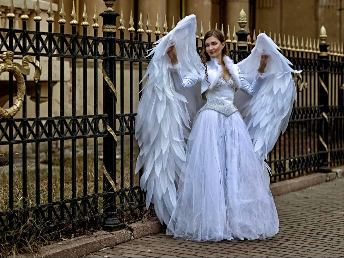 Large White Angel Wings Costume for Cosplay and Photoshoots
