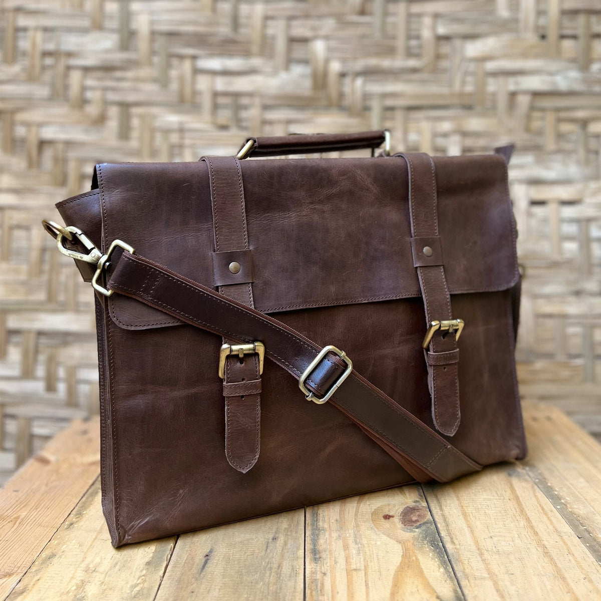 Brown Leather Messenger bag Laptop bag Briefcase computer bag Handmade Personalized messenger for men women satchel work bag Christmas gifts