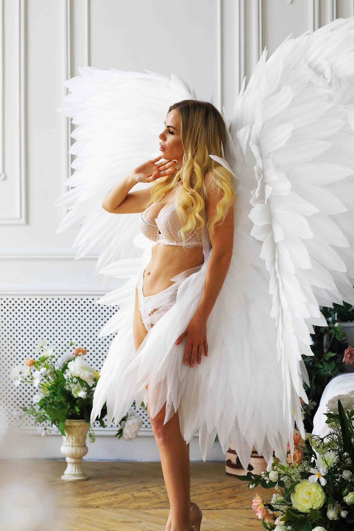Drag queen costume burlesque cosplay big adult white adult angel wings cupid bird halloween Christmas \ Рroduct in the usa! image 1