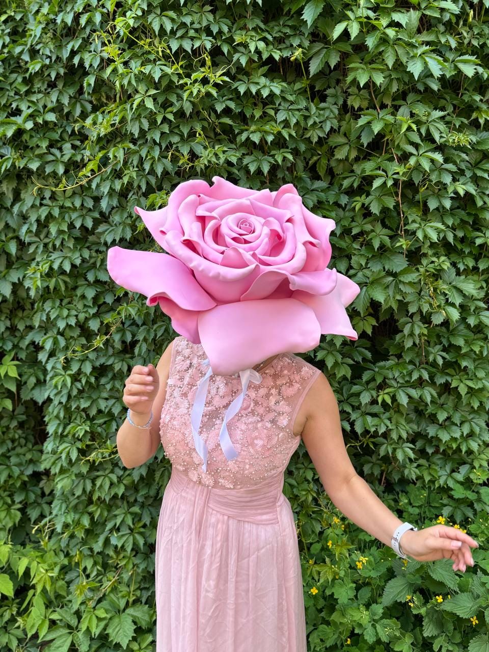 Pink Rose Hat for Photoshoots, Festivals, Costume Parties – Floral Headpiece, Handmade Flower Hat, Statement Accessory