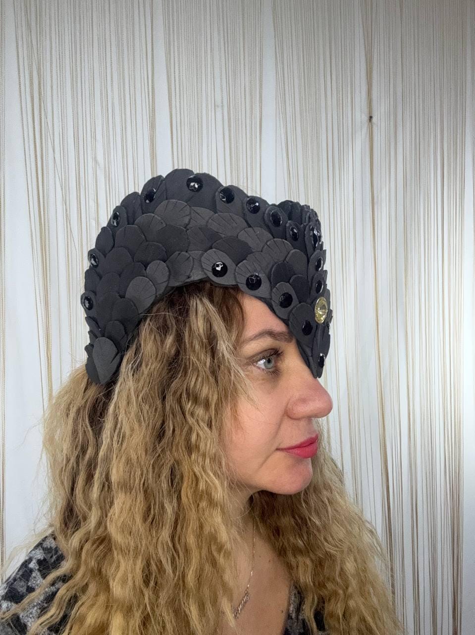 Gothic headdress, vampire crown, evil queen crown, witch crown, fantastic black crown for cosplay, Halloween, and gothic weddings. image 2