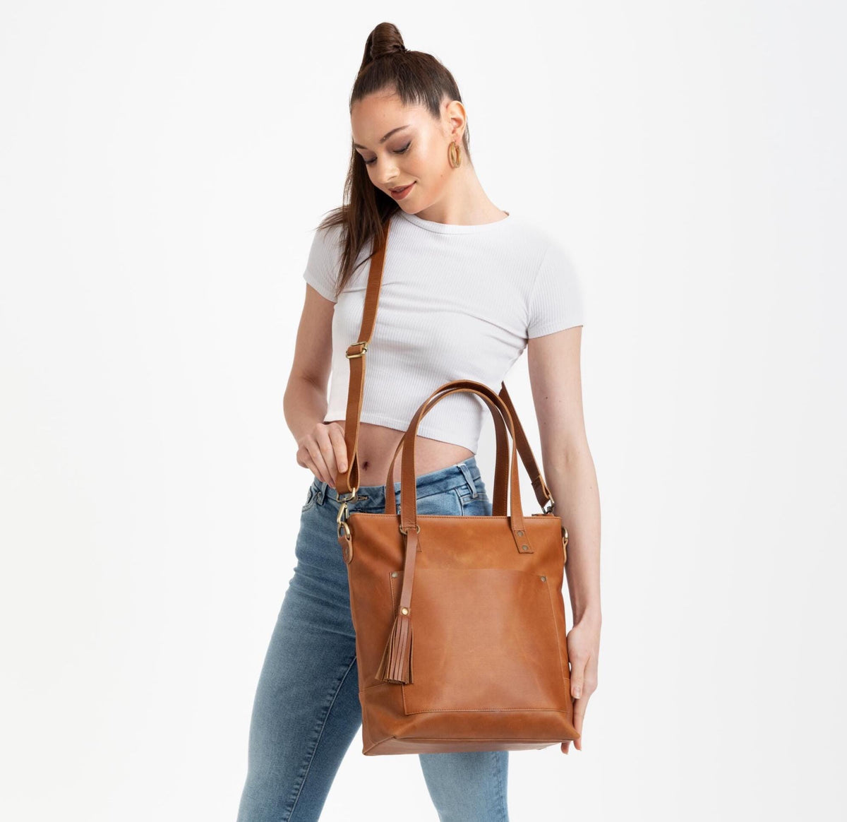 Handmade leather tote bag: Zippered Cowhide purse, Travel Crossbody