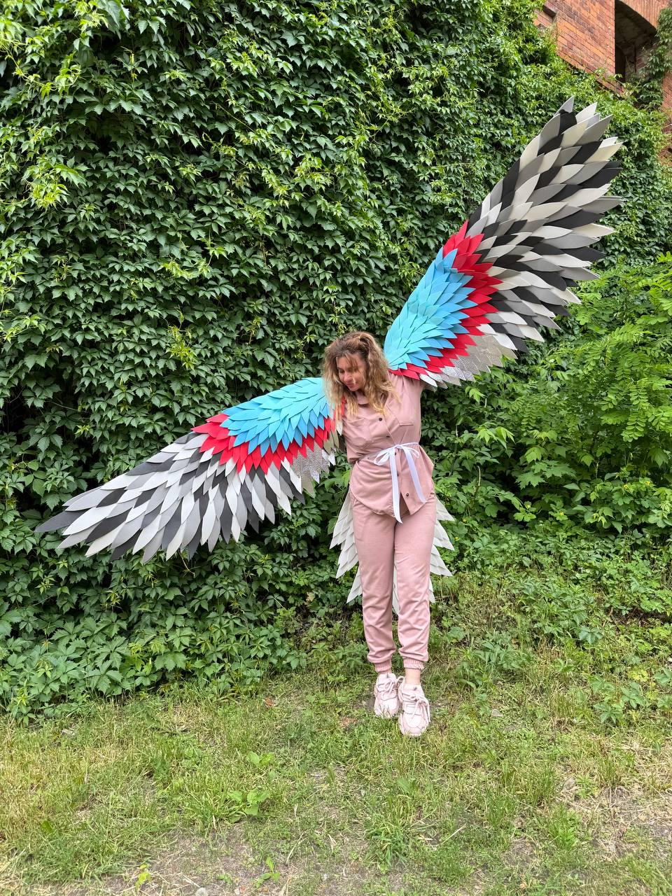 Bird Wings Costume with Tail, Macaw Cosplay, Tropical Parrot Outfit, Large Performance Wings, Festival Carnival Costume image 2