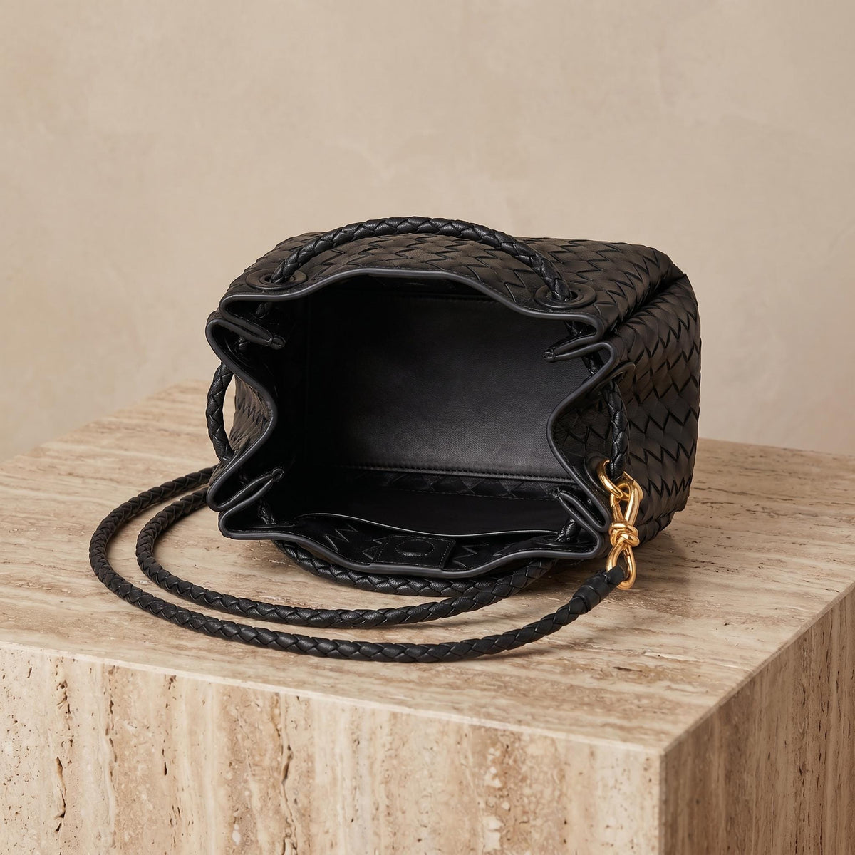 Woven Leather Bucket Bag, Genuine Cowhide Shoulder Purse, Quiet Luxury Crossbody Tote, Minimalist Handmade Handbag, Gift for Her