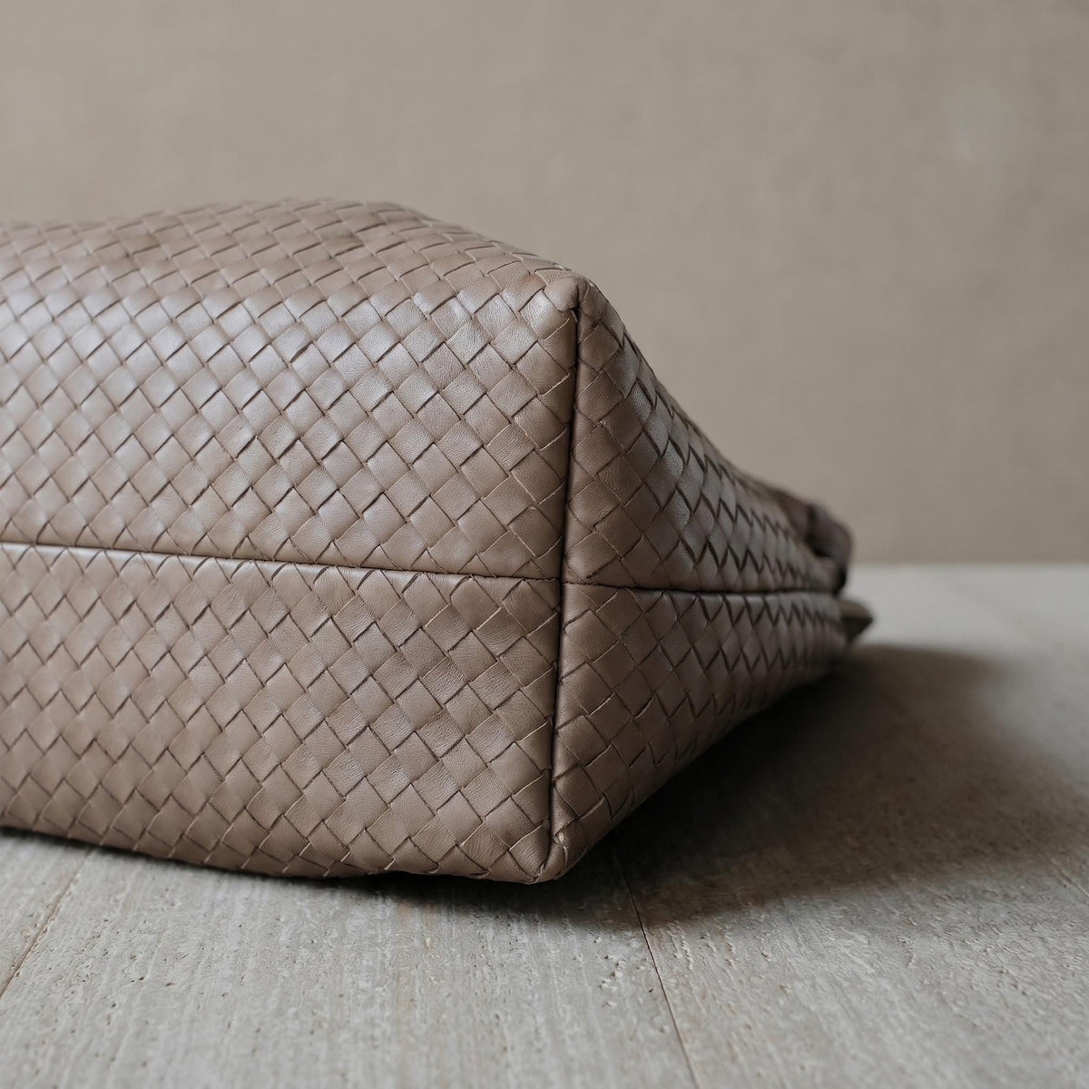 Handwoven Leather Tote Bag, Woven Leather Shoulder Bag, Soft Genuine Leather Purse, Minimalist Quiet Luxury Handbag, Gift for Her