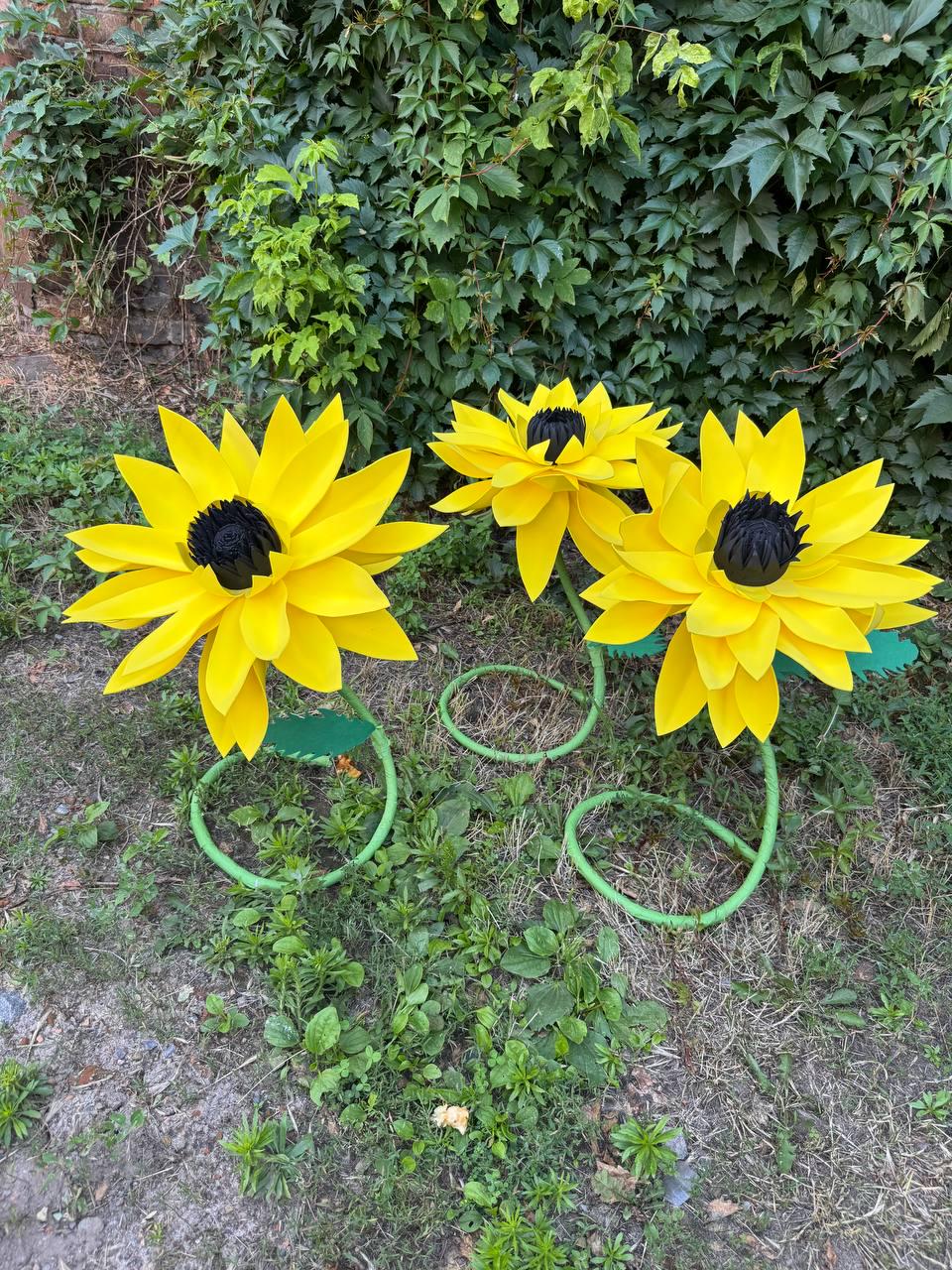 DIY Giant Foam Flower Tutorial, EVA Foam Flower Video Course, Digital Download, Flower Making Lesson, Spring Decor DIY image 5
