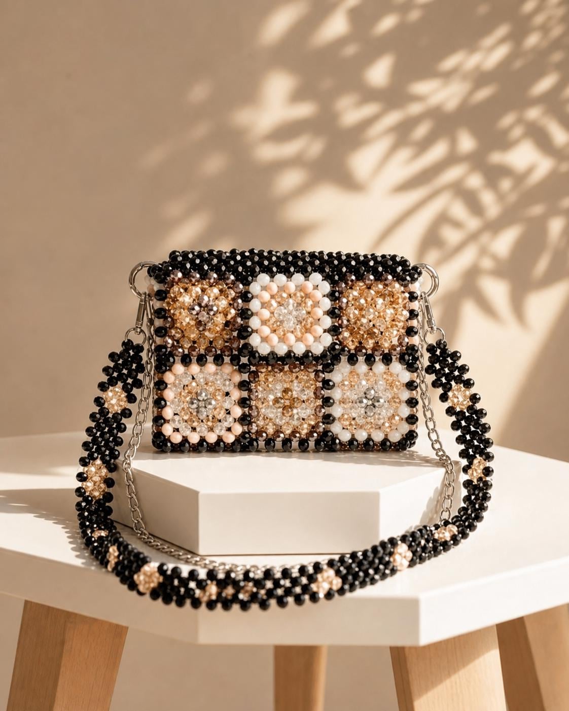 Handmade Beaded Crossbody Bag – Crystal Pearl Shoulder Purse with Chain Strap