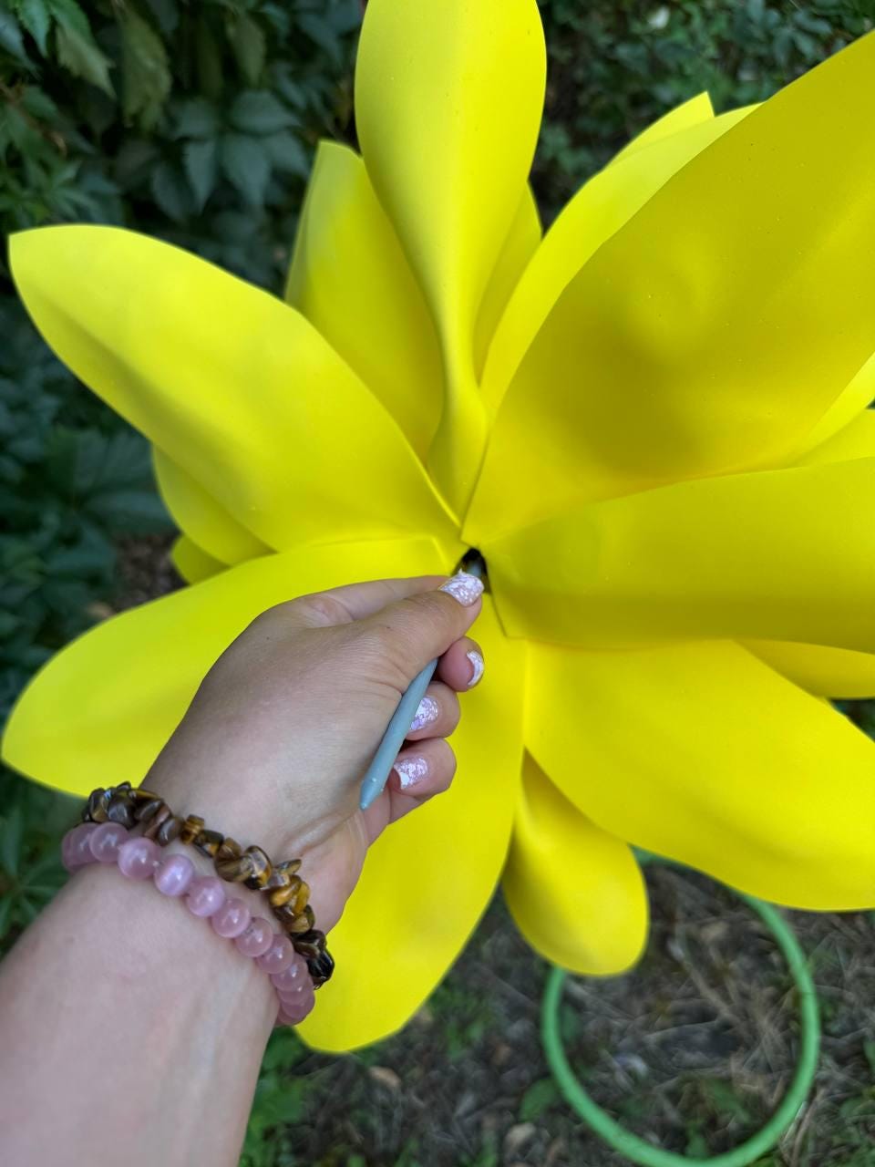 DIY Giant Foam Flower Tutorial, EVA Foam Flower Video Course, Digital Download, Flower Making Lesson, Spring Decor DIY image 9