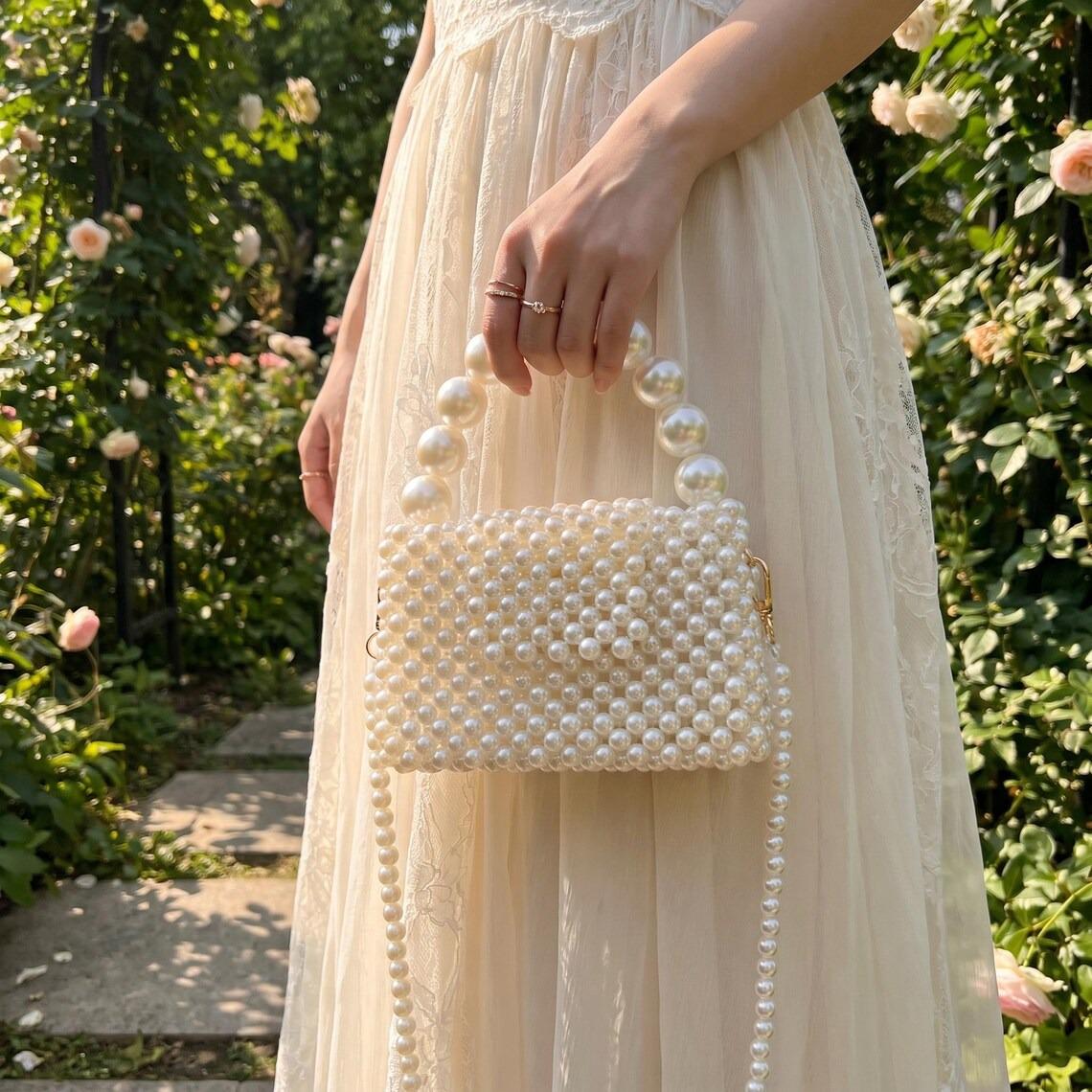 Pearl Beaded Handbag Wedding Clutch Purse Bridal Evening Shoulder Bag Luxury Gift Elegant Accessory
